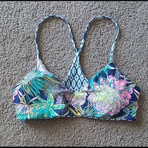 Body Glove reversible bikini top size medium
